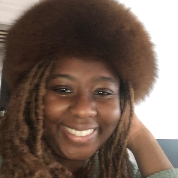 Meet your Posher, Ralanda - Picture 2 of 7